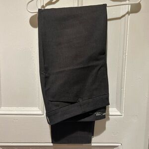 Old Navy Charcoal Gray Pixie Pant